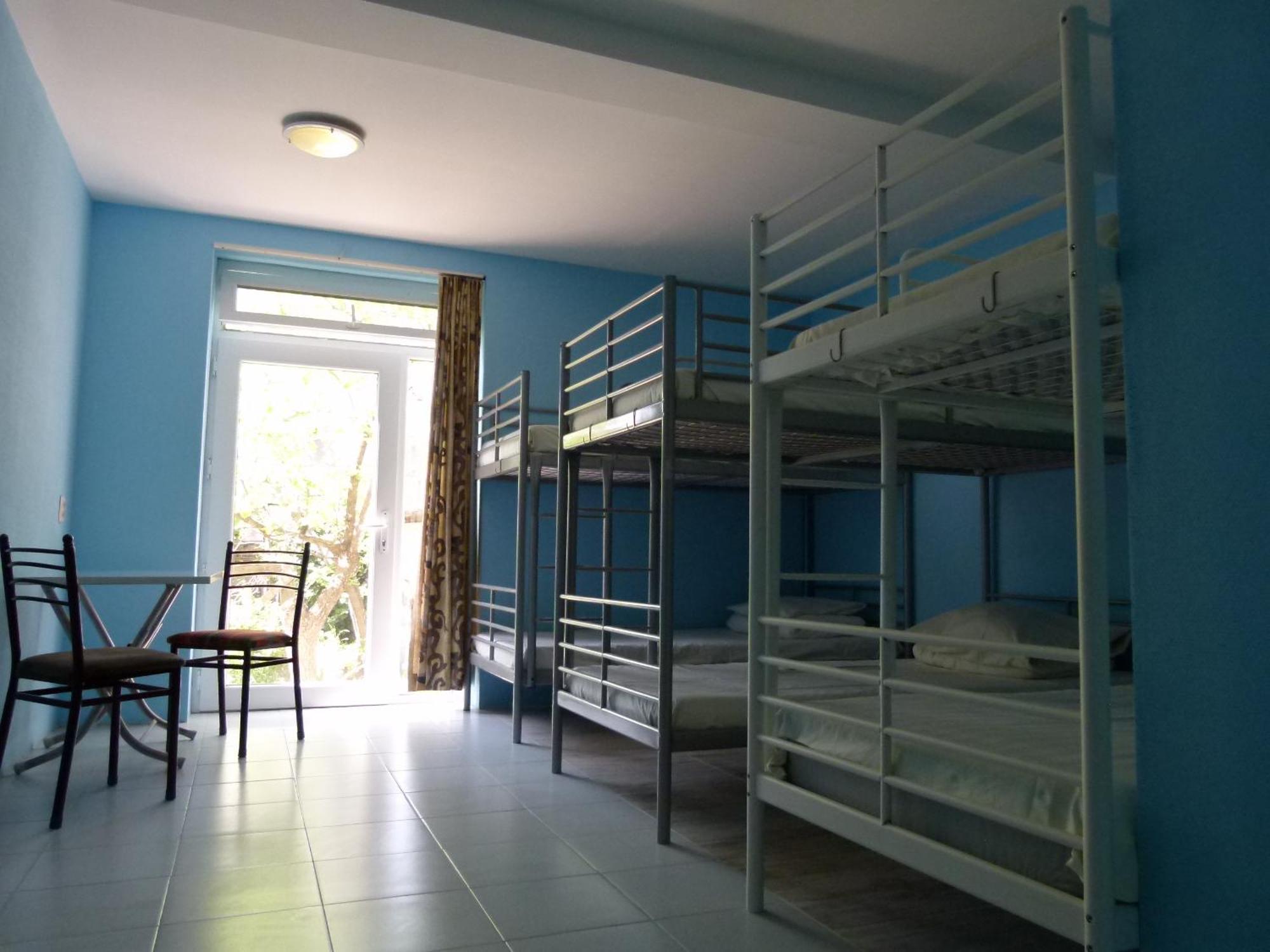 Why Me Eco-Friendly Hostel Tbilisi Exterior photo
