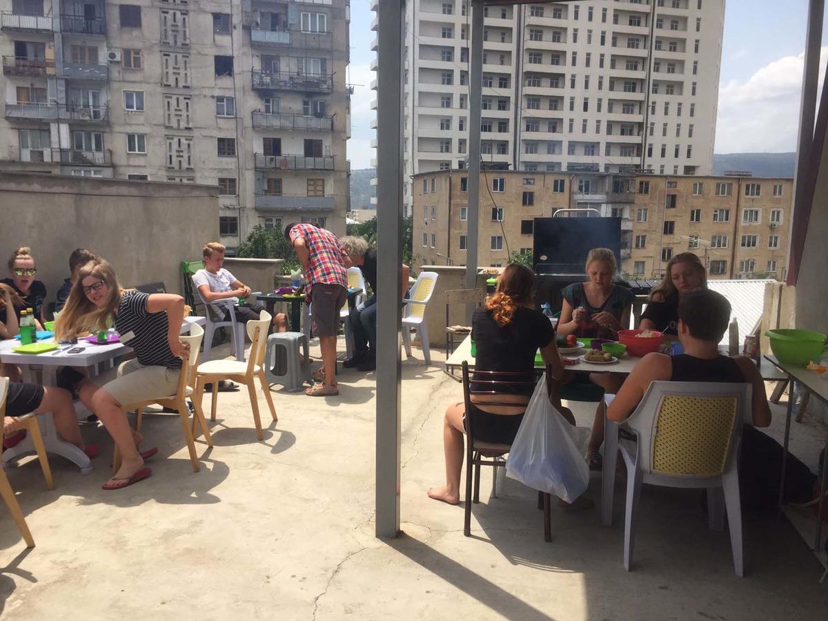Why Me Eco-Friendly Hostel Tbilisi Exterior photo