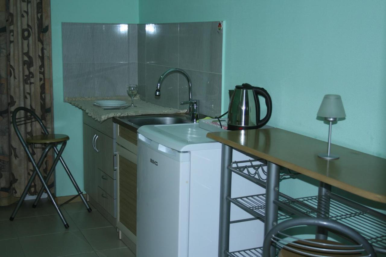 Why Me Eco-Friendly Hostel Tbilisi Exterior photo