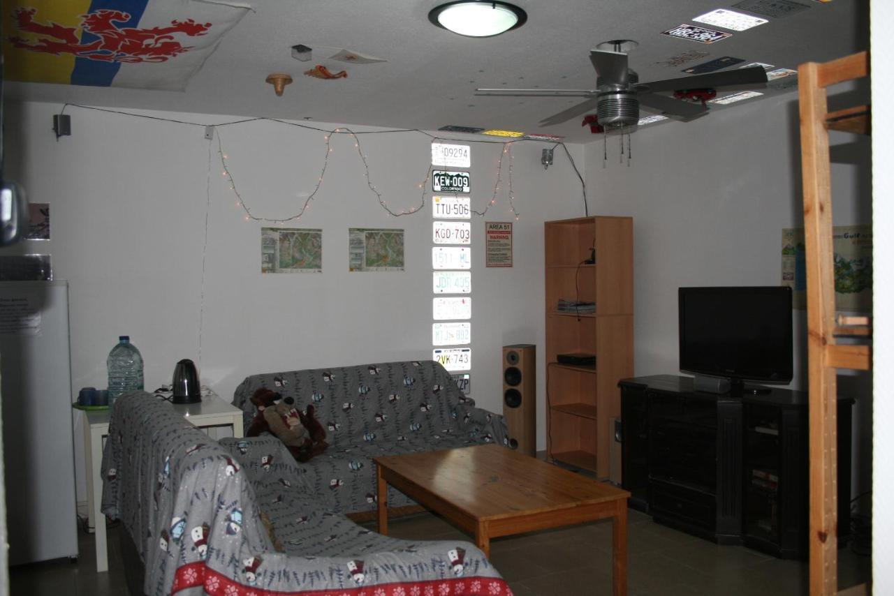 Why Me Eco-Friendly Hostel Tbilisi Exterior photo